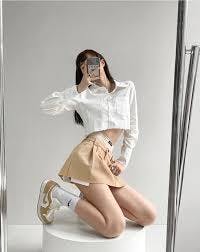 It Became A Hit cropped shirt | Korean Fashion - magic COSMOS St., White / L